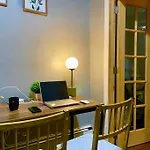Cozy Studio Staycation - Brooklyn Close To Train Stations