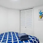 2 Bedroom Cozy Gem Manhattan Beach