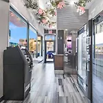Hotel 365 Bronx - Yankee Stadium