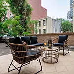 809-2B Studio With A Private Terrace By Columbus Circle