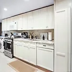 Charming Townhouse