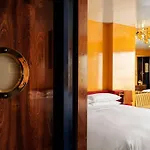 The Manner, The Unbound Collection By Hyatt