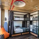 Artel Hotel