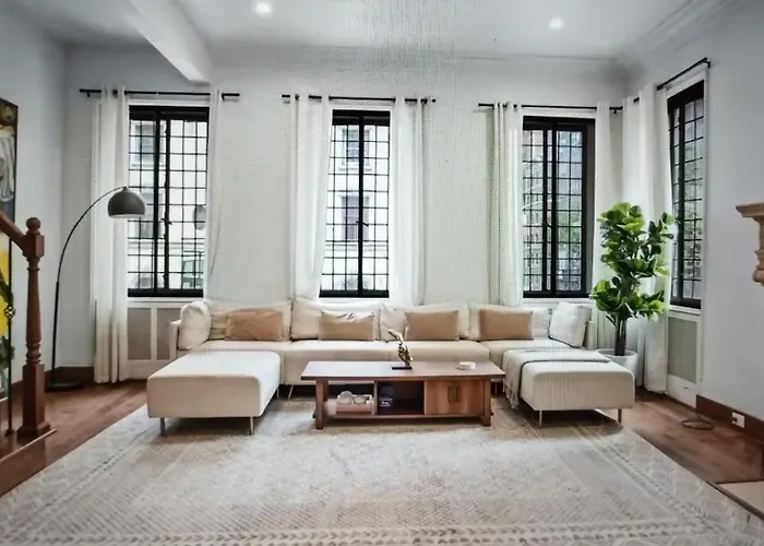 Charming Townhouse