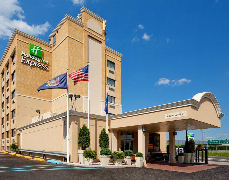 Hotel Express Laguardia Airport, An Ihg