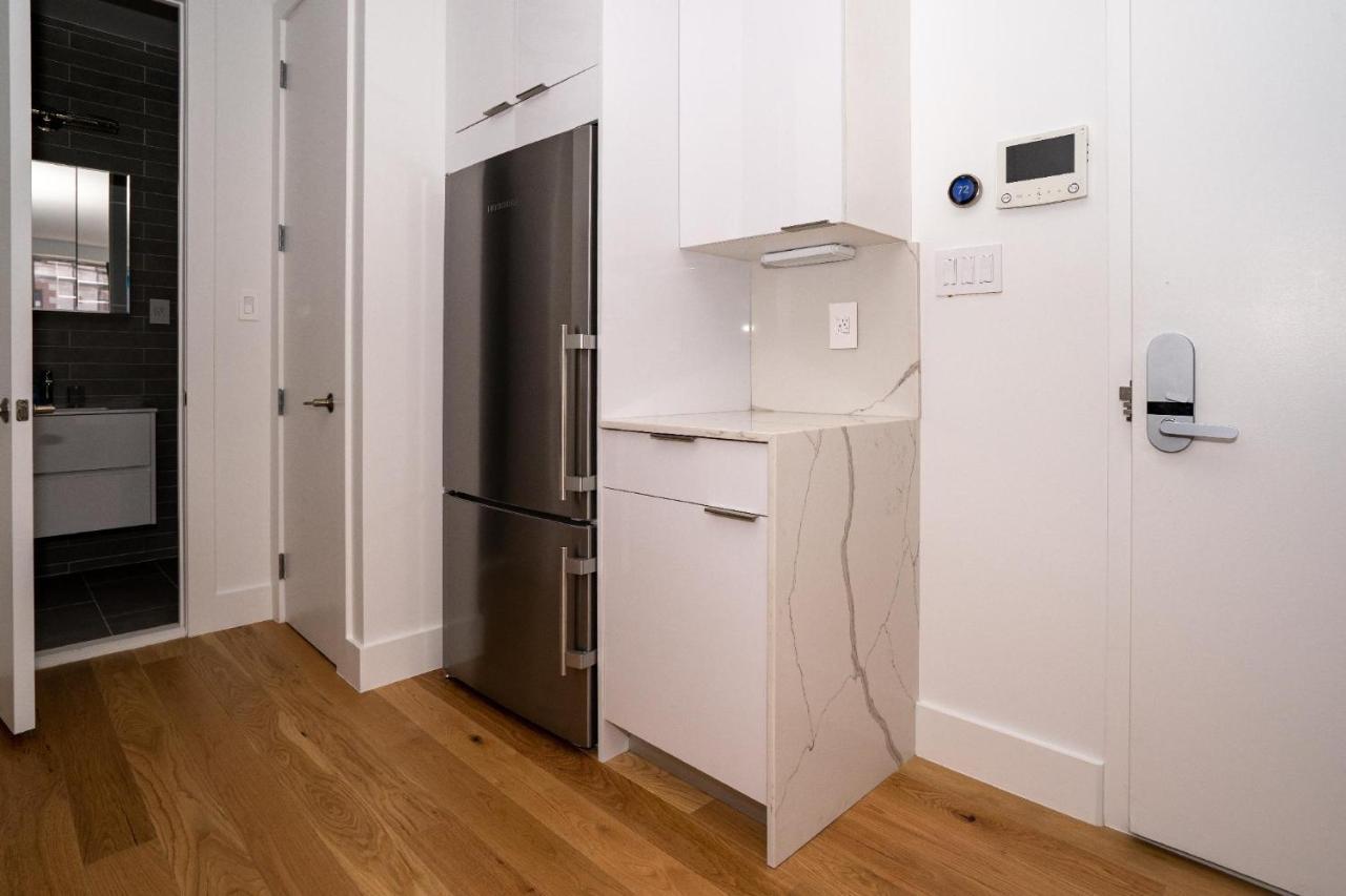 Brooklyn Heights 30 Day