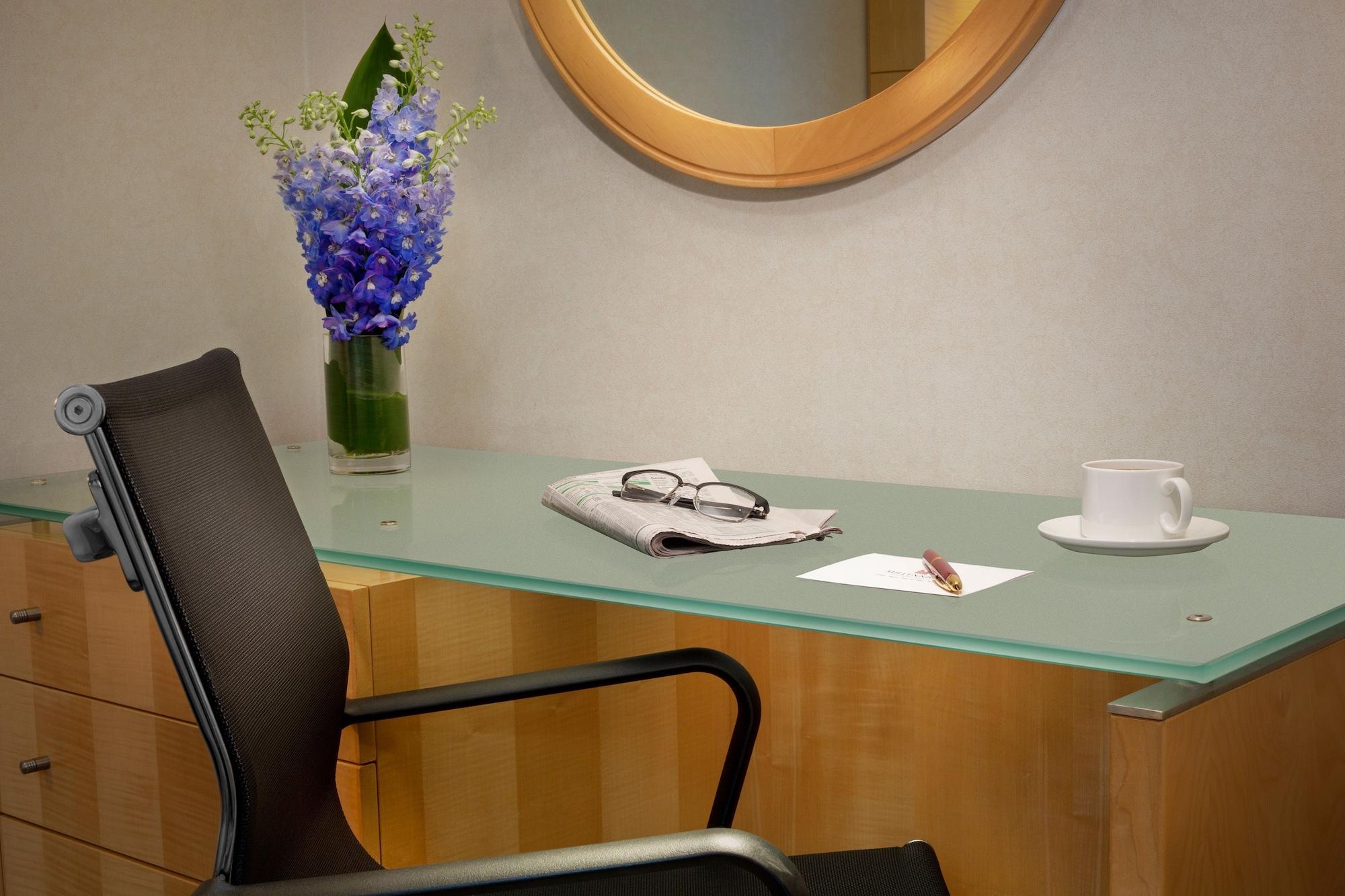 Hotel Millennium Premier Times Square 4*