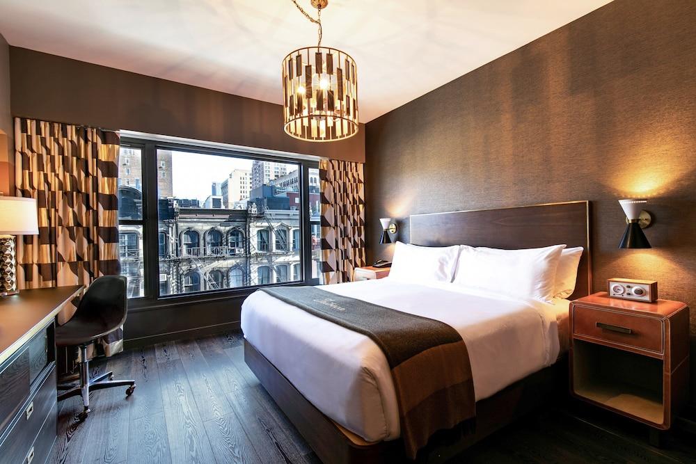 Hotel Roxy 4*