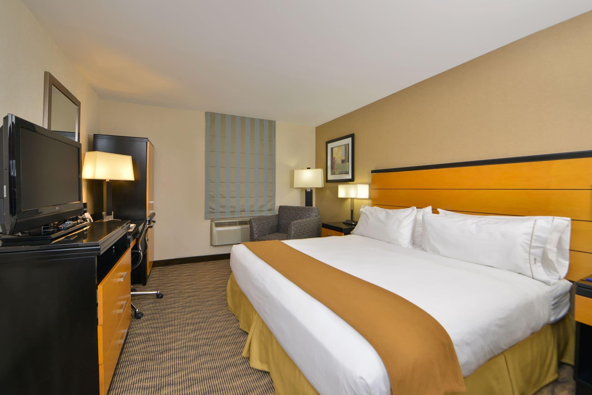 Hotel Holiday Express Kennedy Airport, An Ihg New York