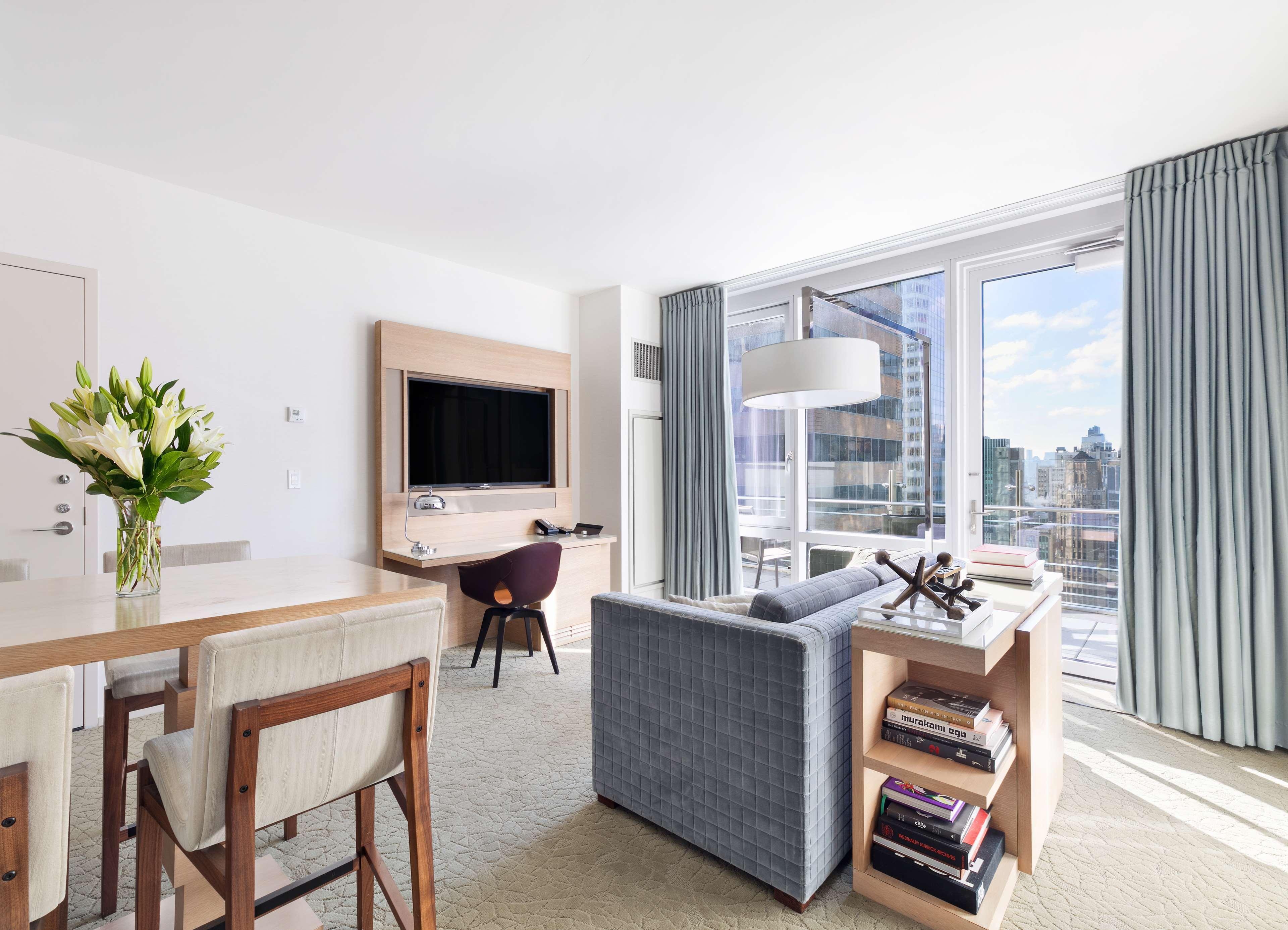 Holiday Express - Times Square South By Ihg