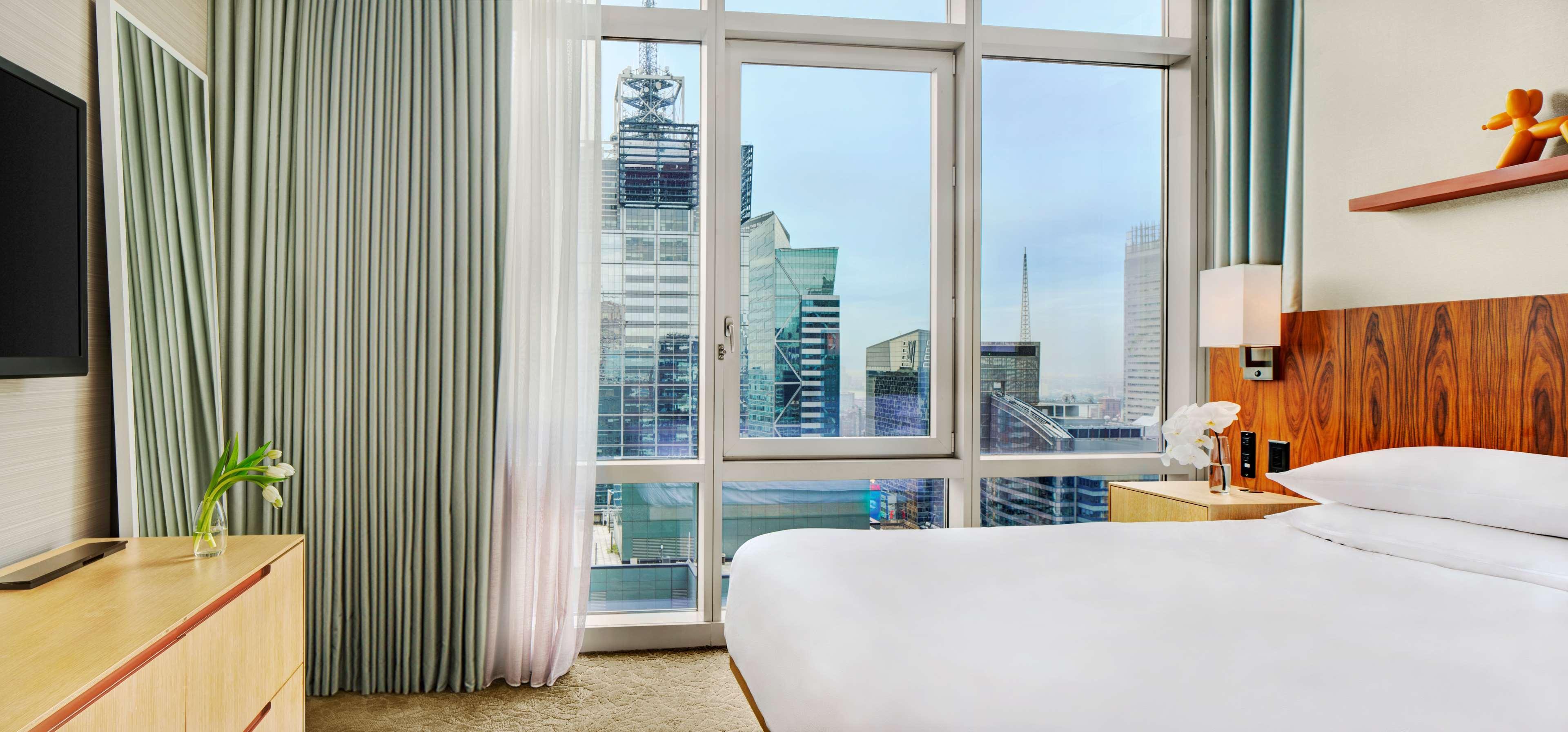 Holiday Express - Times Square South By Ihg New York