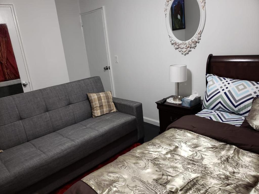 Homestay Luxury Homes *