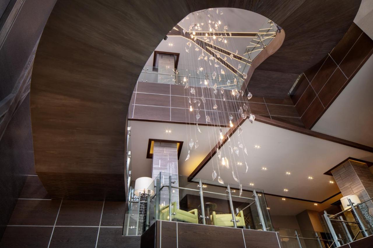 Indigo Flushing - Laguardia Hotel 4*