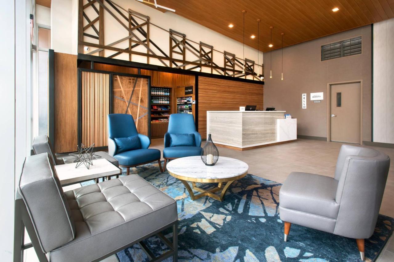Towneplace By Marriott Long Island New York