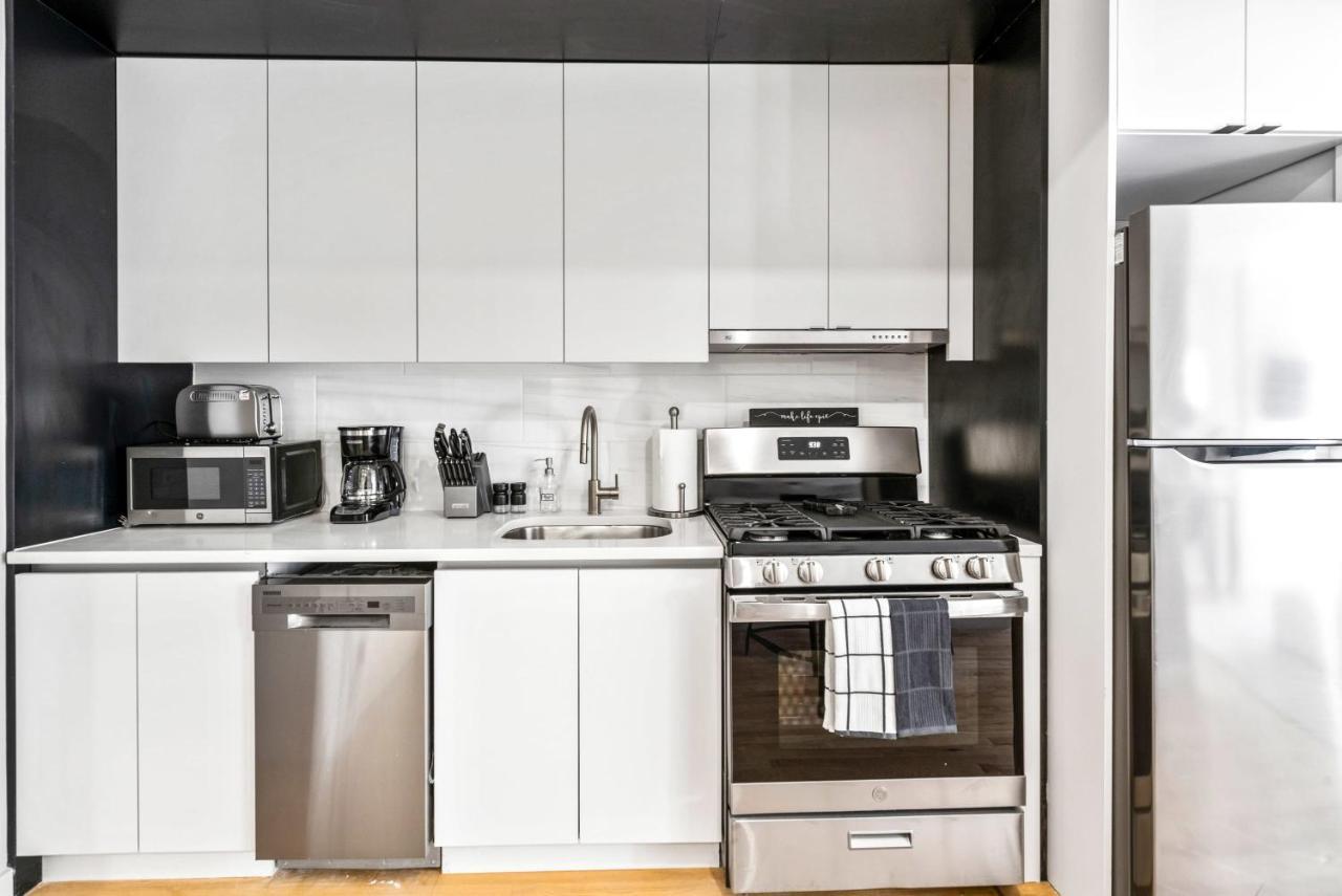 Ferienhaus Luxe Studio In Upper East Side With Charming Juliet Balcony New York