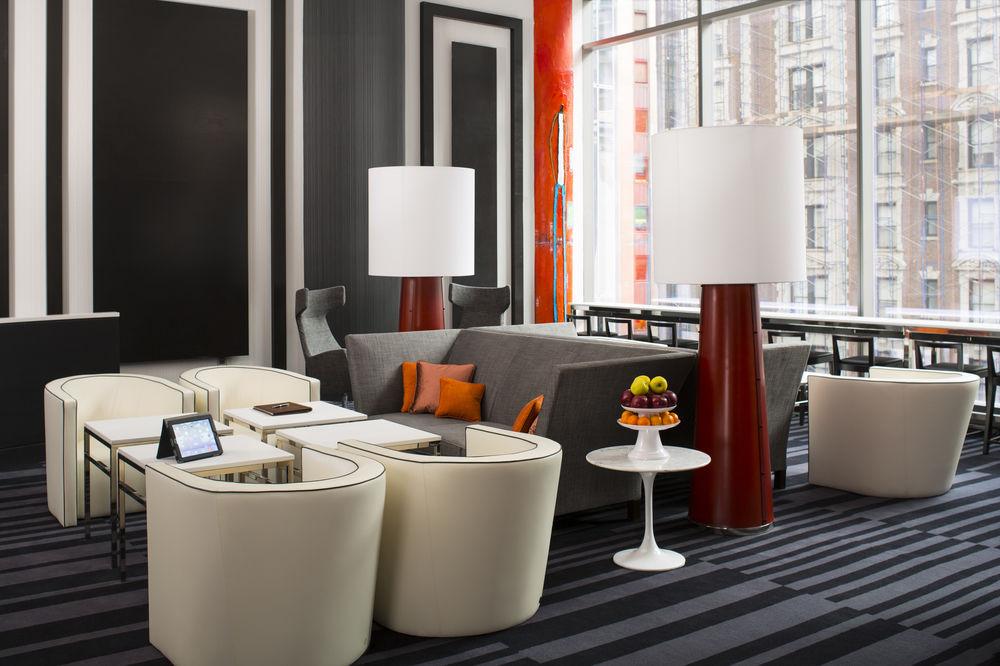 Courtyard By Marriott Manhattan/central Park Hotel