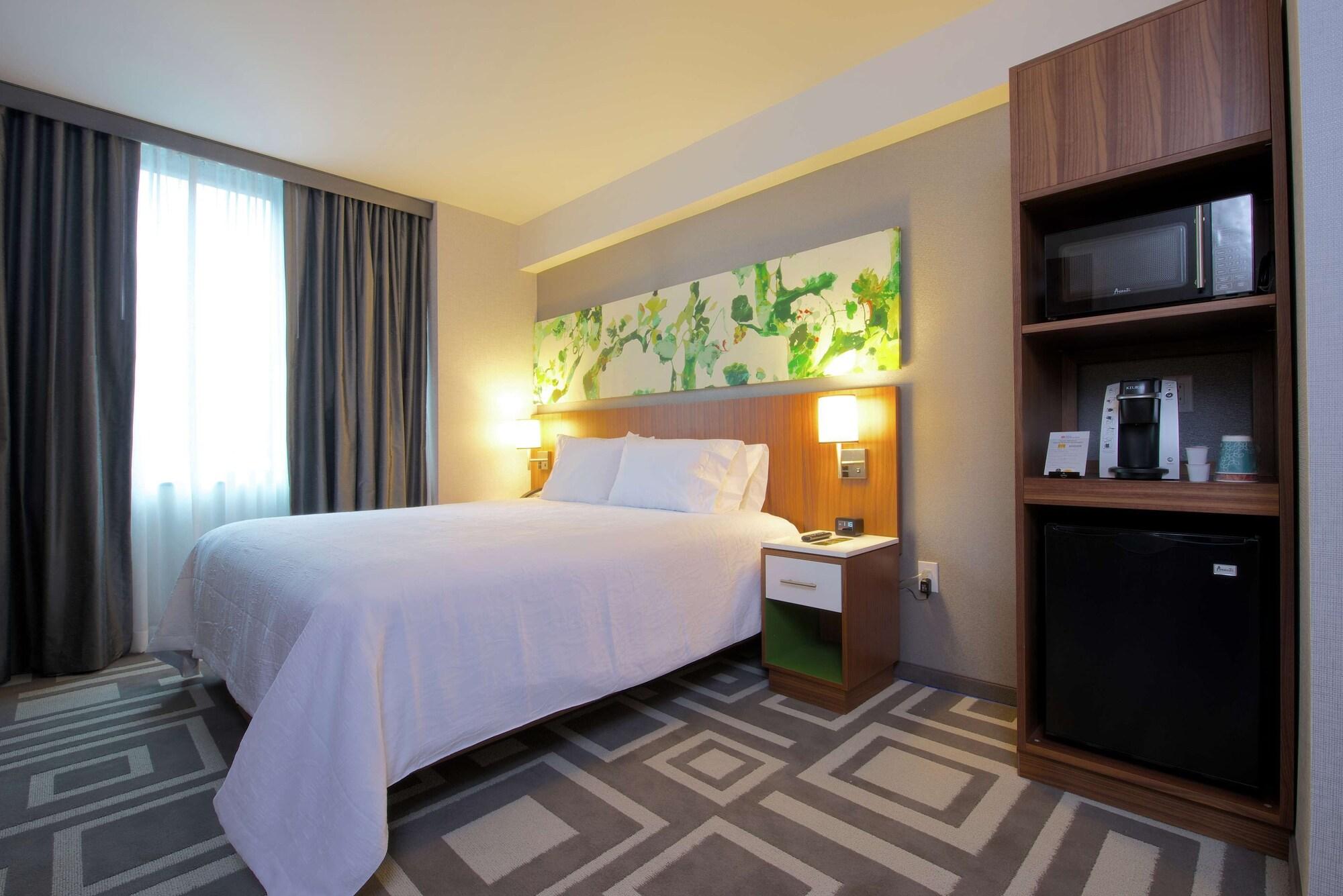 Hilton Garden Central Park South Hotel New York