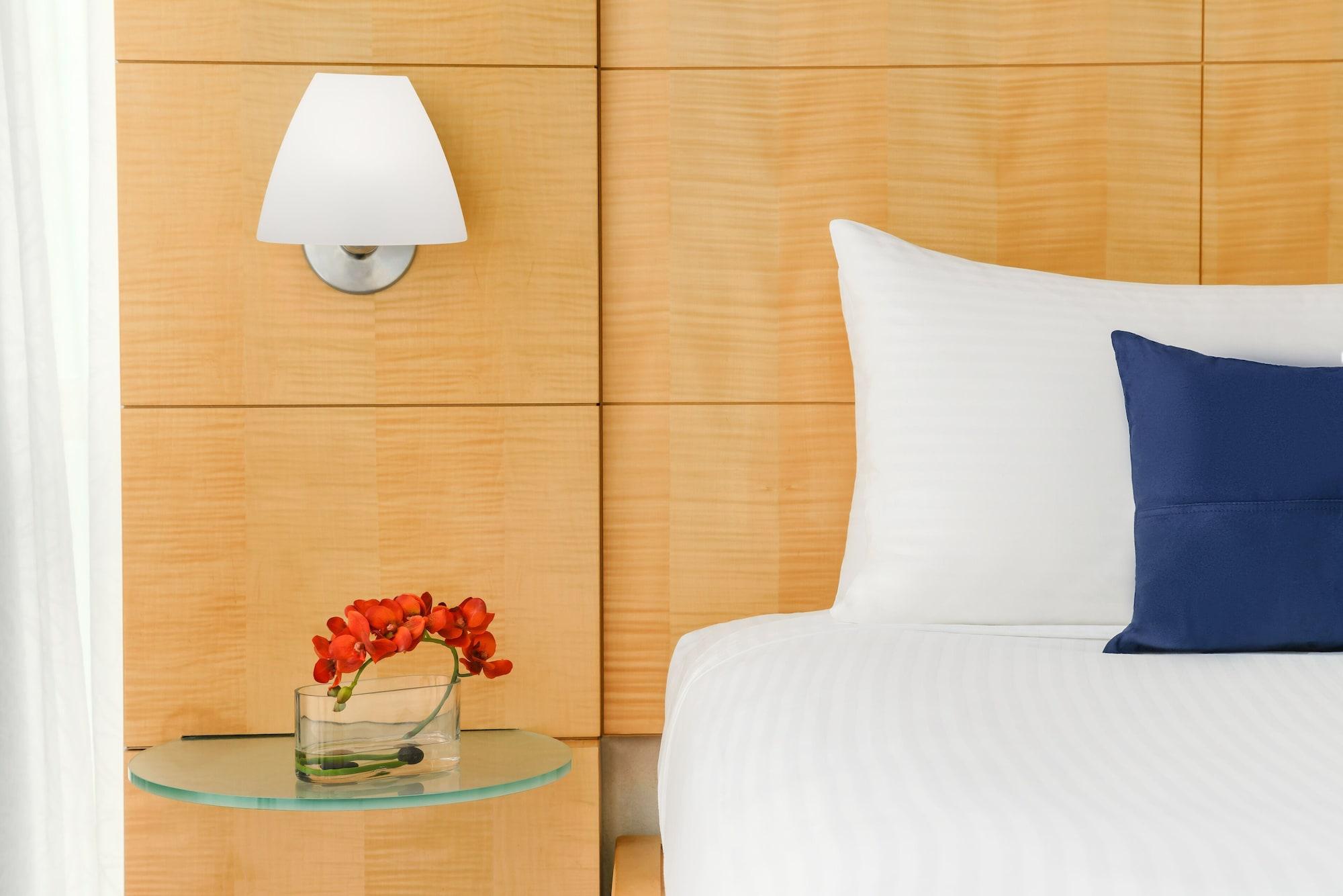 Hotel Millennium Premier Times Square 4*