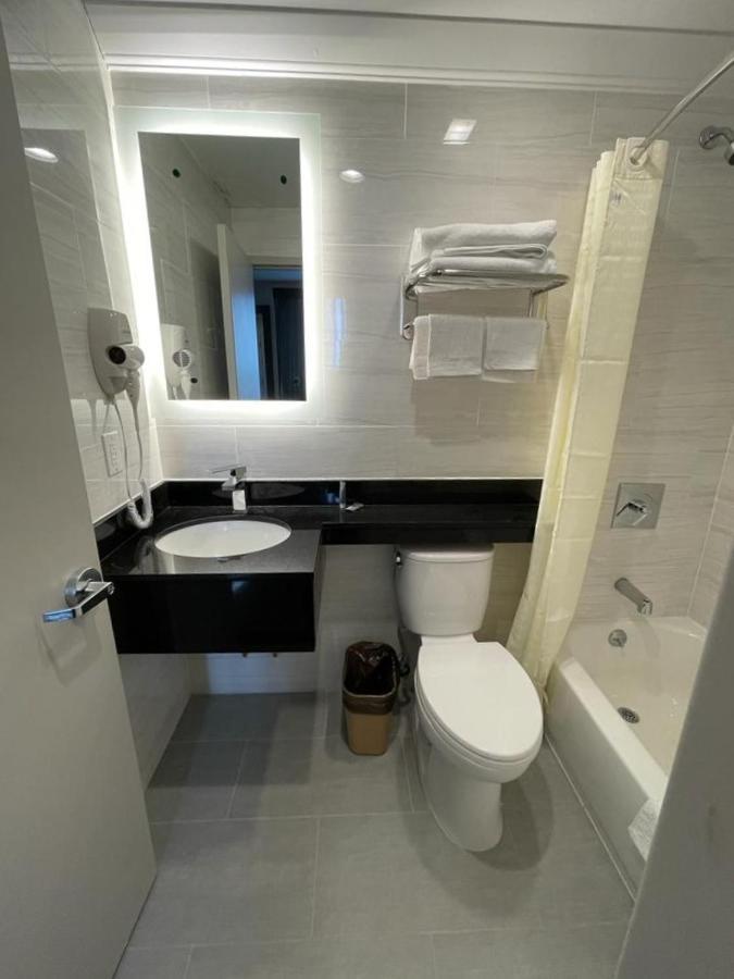Hotel Royal Bronx