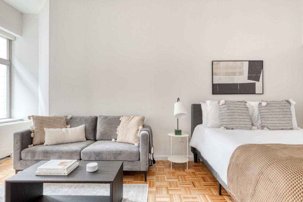 Apartment Fidi W Gym Doorman Nr Freedom Tower Nyc-1092