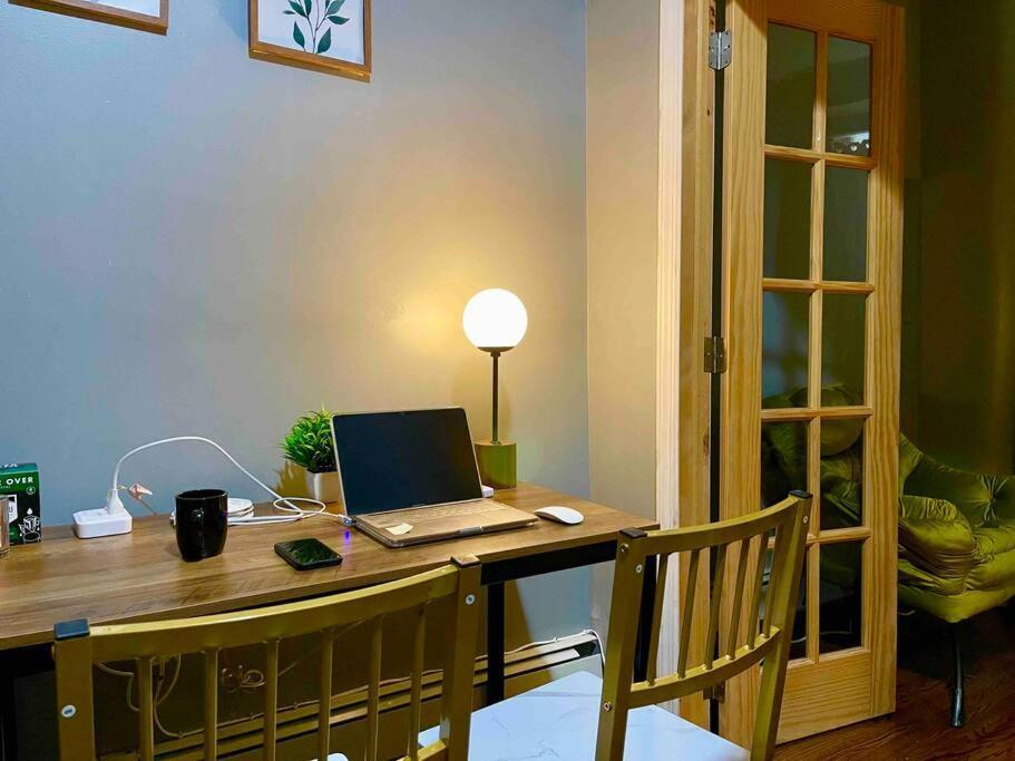 Cozy Staycation - Brooklyn Close To Train Stations
