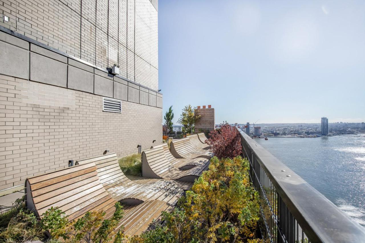 Midtown East 1br W Gym Nr East River Esplanade Nyc-1382 Apartment New York