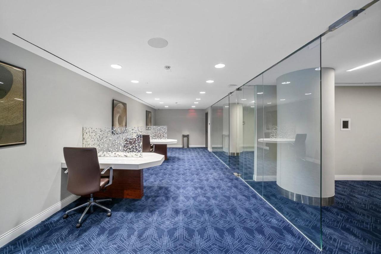 Midtown East 1br W Gym Nr East River Esplanade Nyc-1382