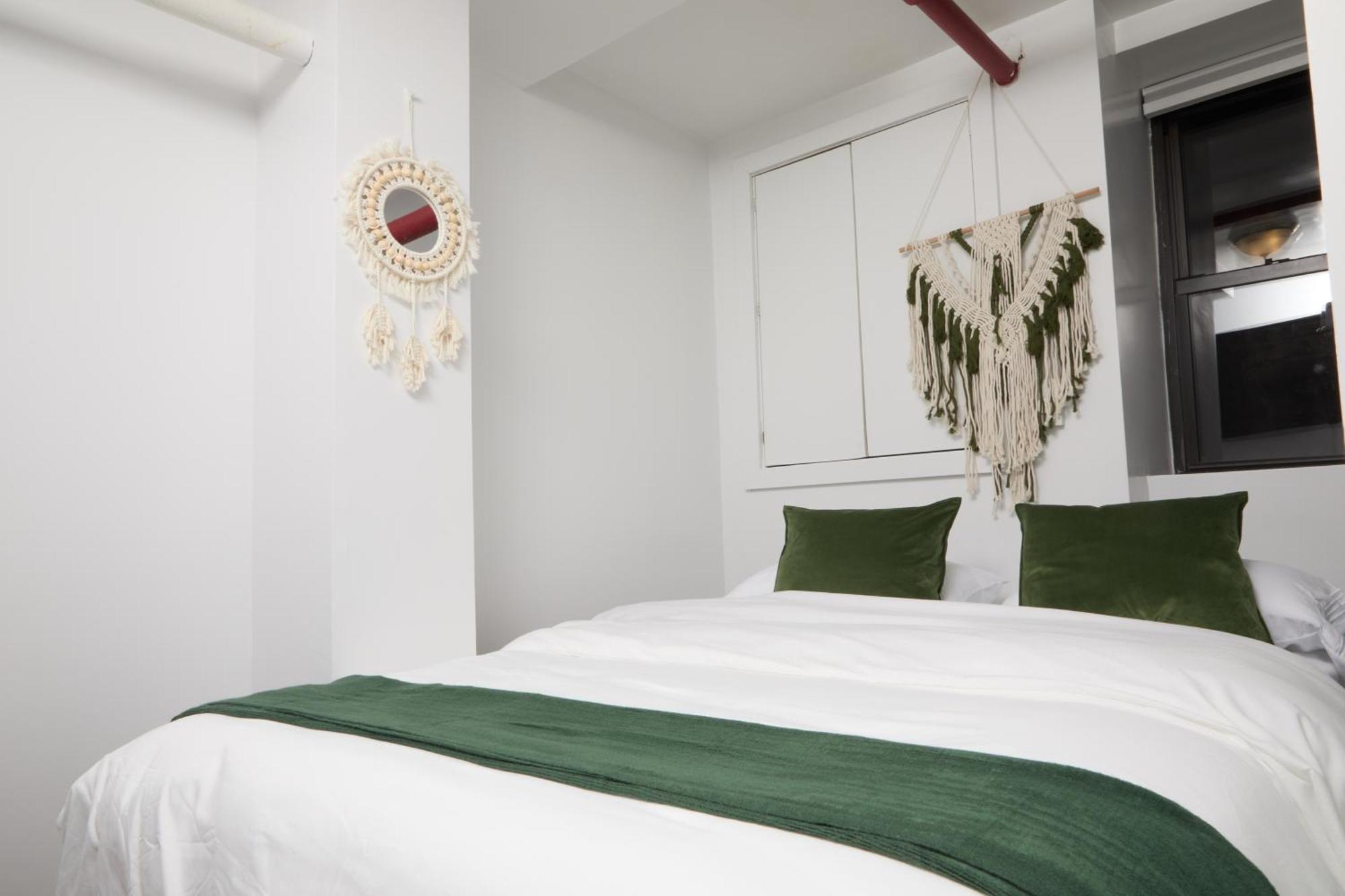 Comfy In Hell's Kitchen Guest house