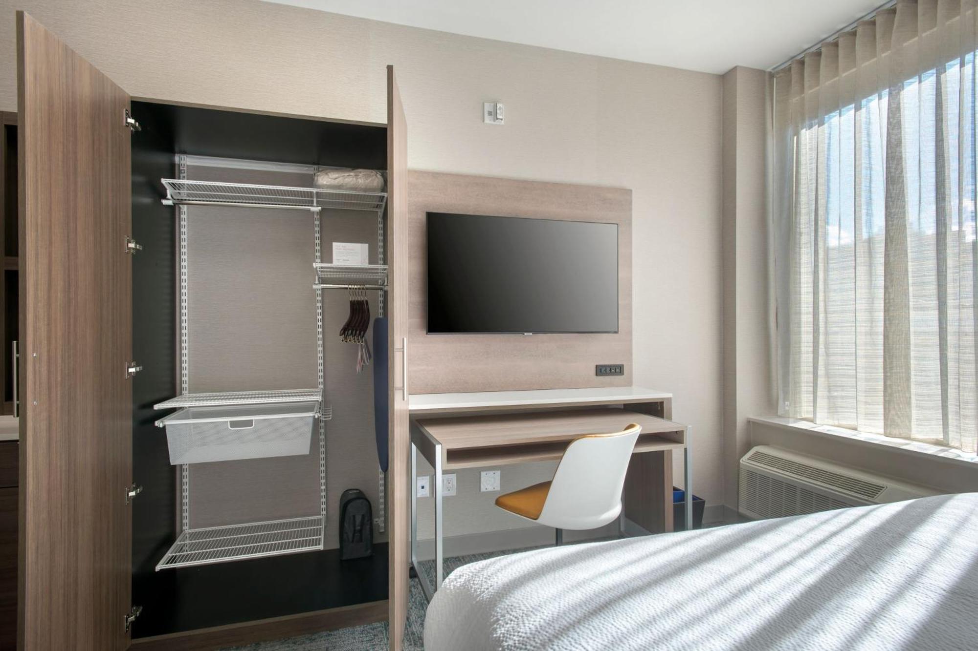 Towneplace By Marriott Brooklyn Hotel New York