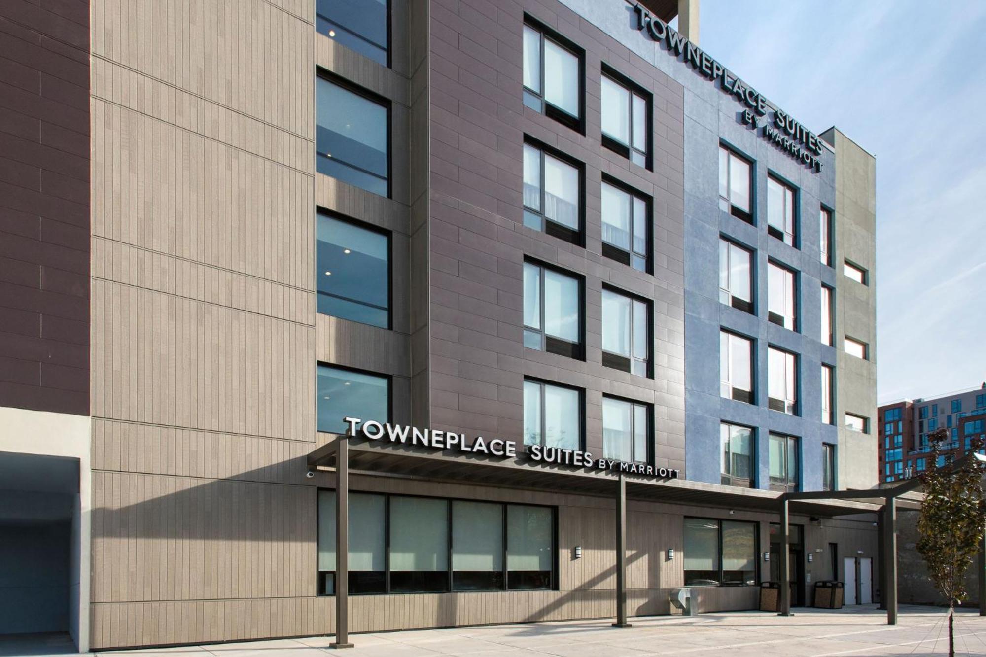 Towneplace By Marriott Brooklyn Hotel