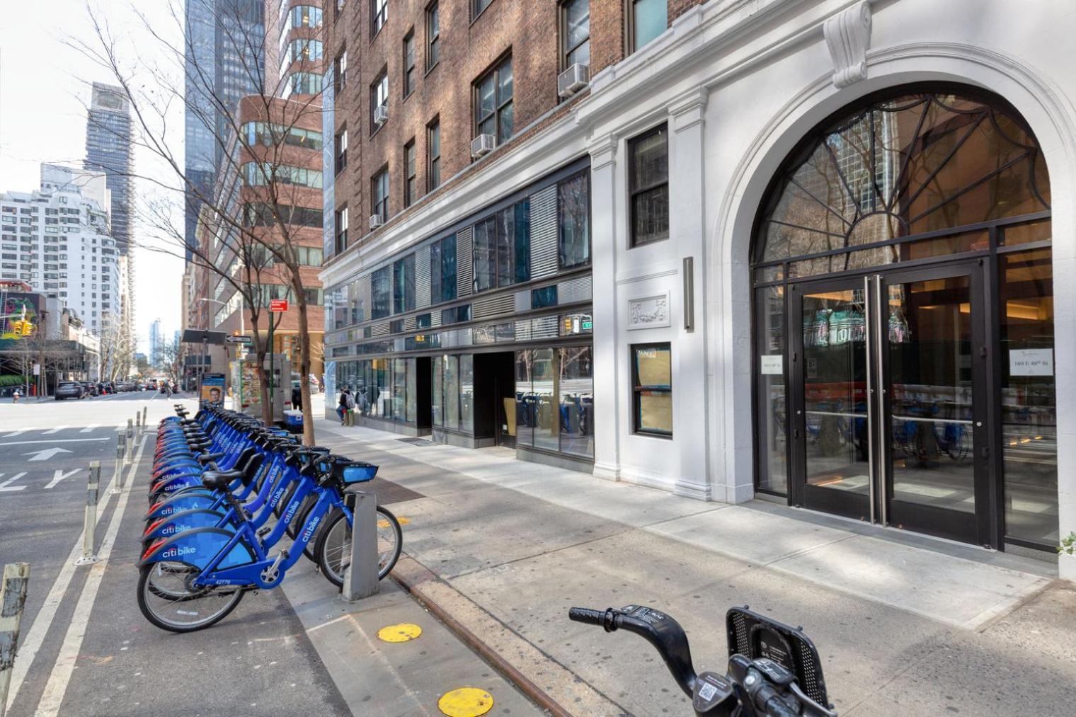 Midtown 1br W Doorman Wd Nr Grand Nyc-778