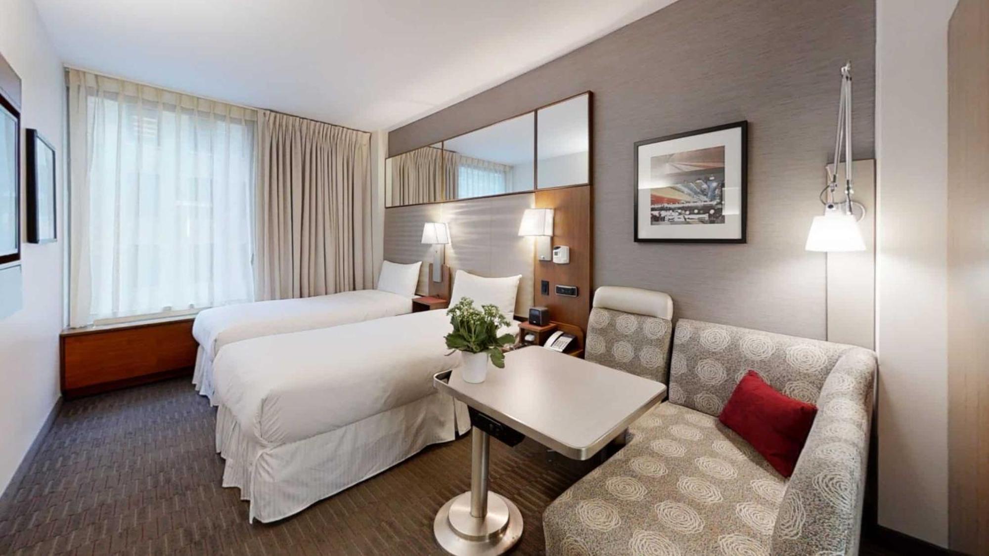 Boutique At Grand 4*