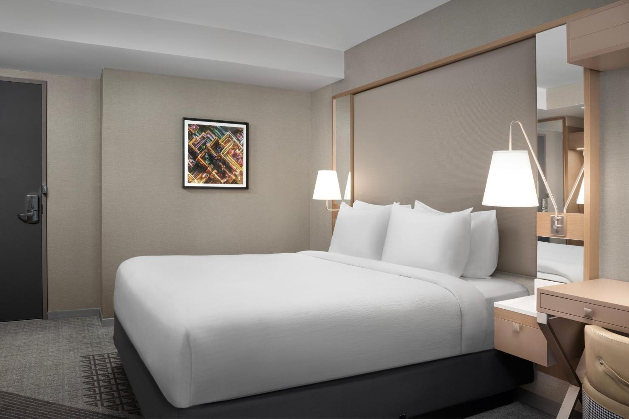 Springhill By Marriott Manhattan Times Square 3* New York