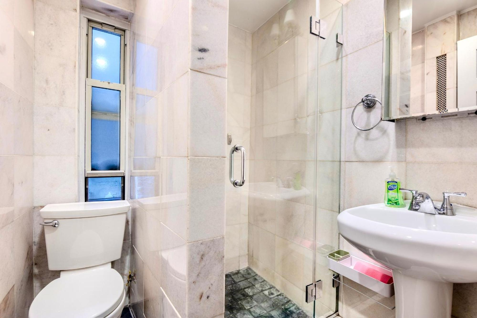 Apartment 2 Bedroom Cozy Heaven In China Town New York