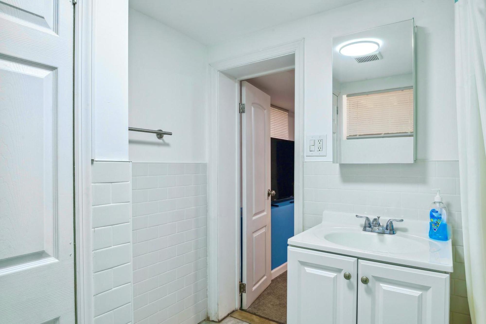 Apartment 2 Bedroom Cozy Gem Manhattan