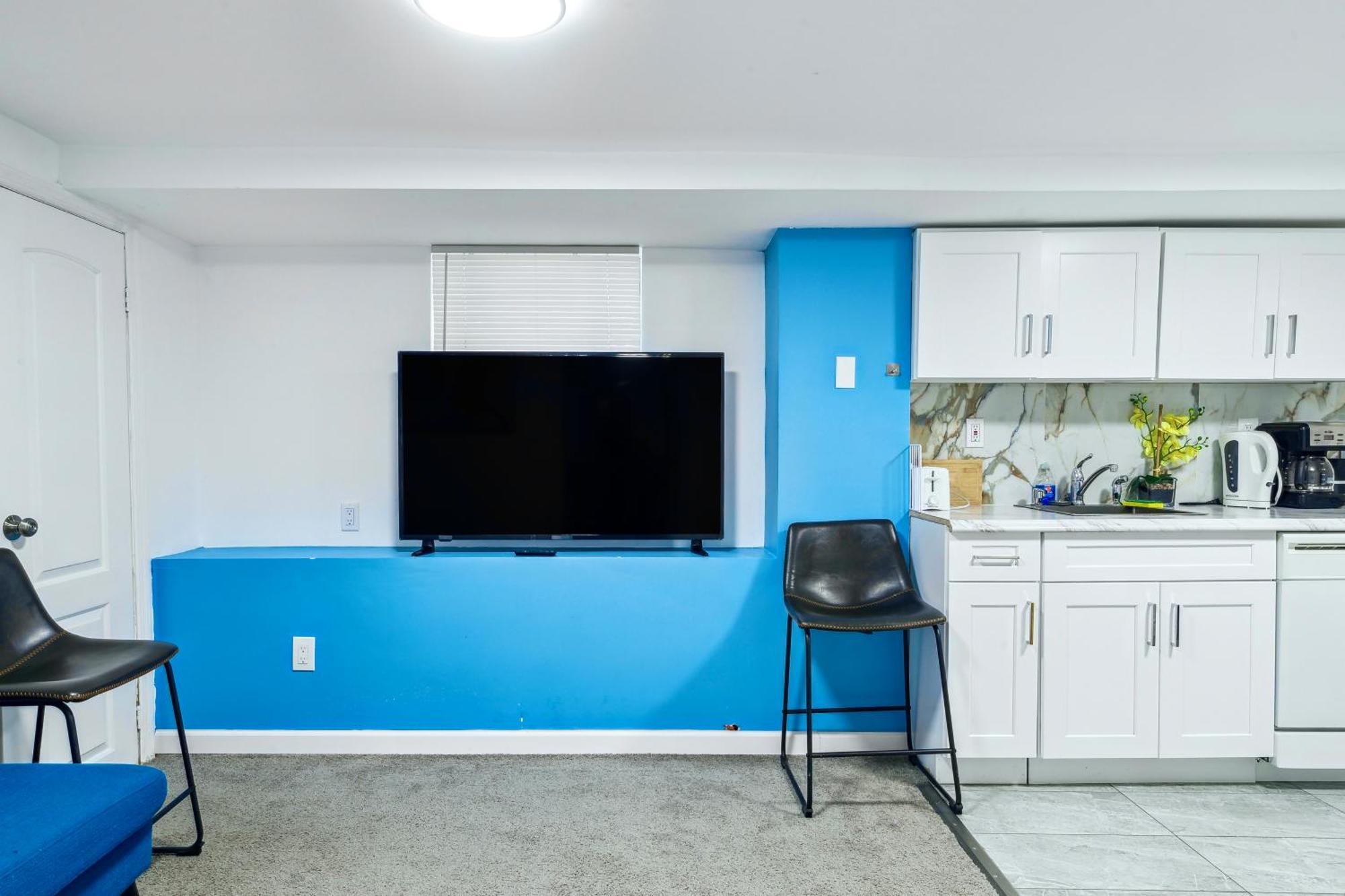 Apartment 2 Bedroom Cozy Gem Manhattan New York