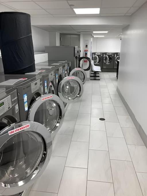 Apartment Airy 1br & 1bth - Manhattan Nyc