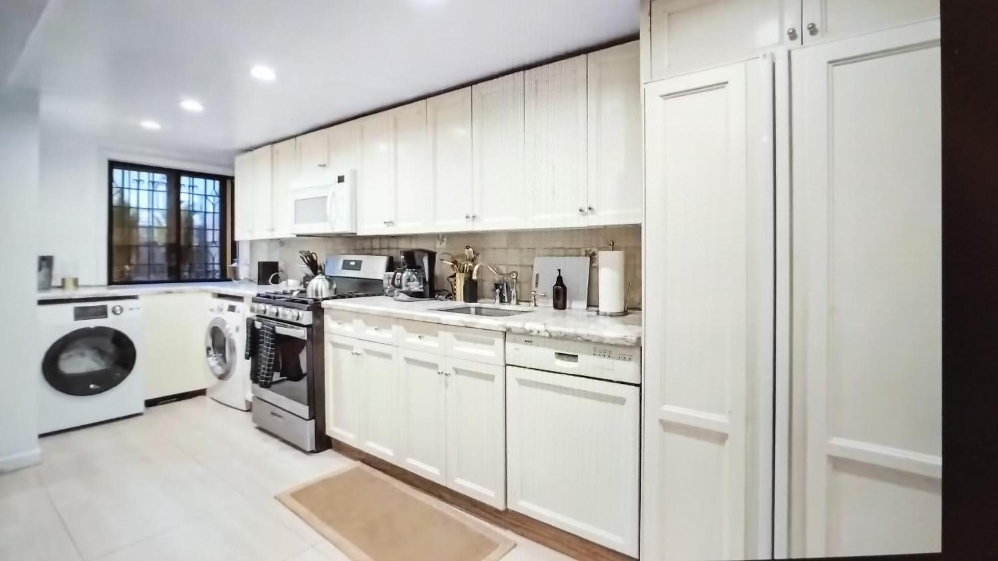 Apartment Charming Townhouse New York