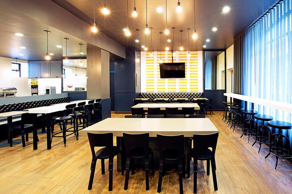 The At City Hotel 3*