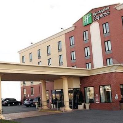 Holiday Express Kennedy Airport, An Ihg New York