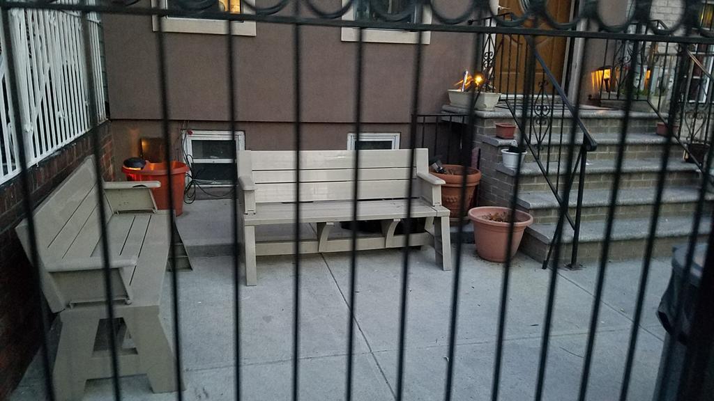 The Chauncey House Hostel