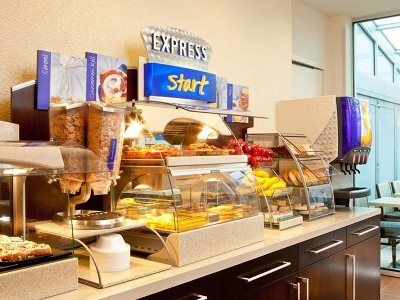 Holiday Express - Times Square South By Ihg Hotel