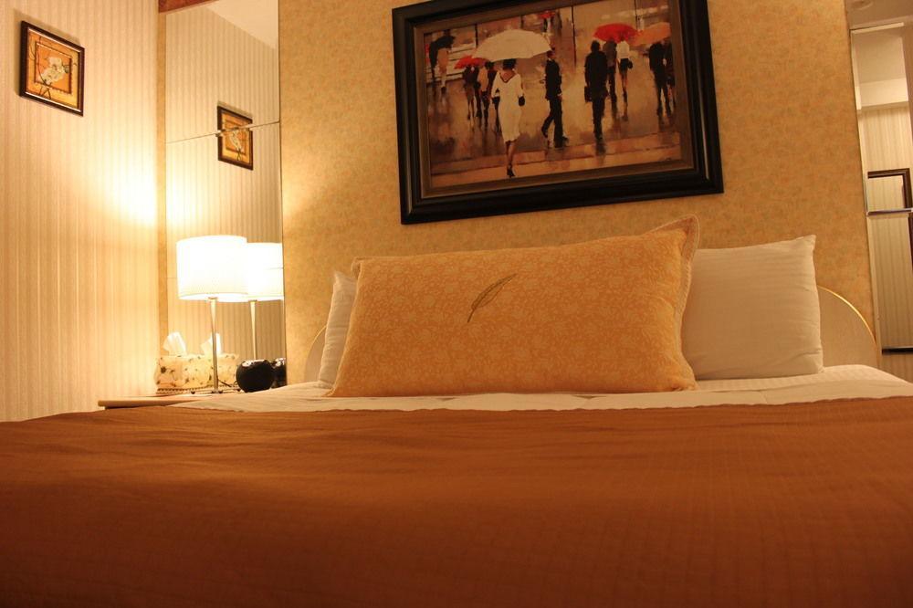 Flushing Central 88 Hotel 2*