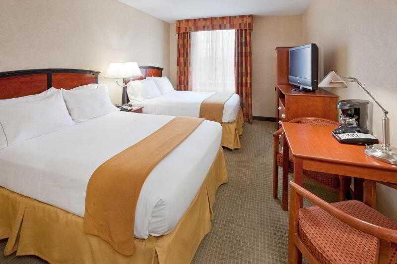 Red Lion And Brooklyn Hotel 3*