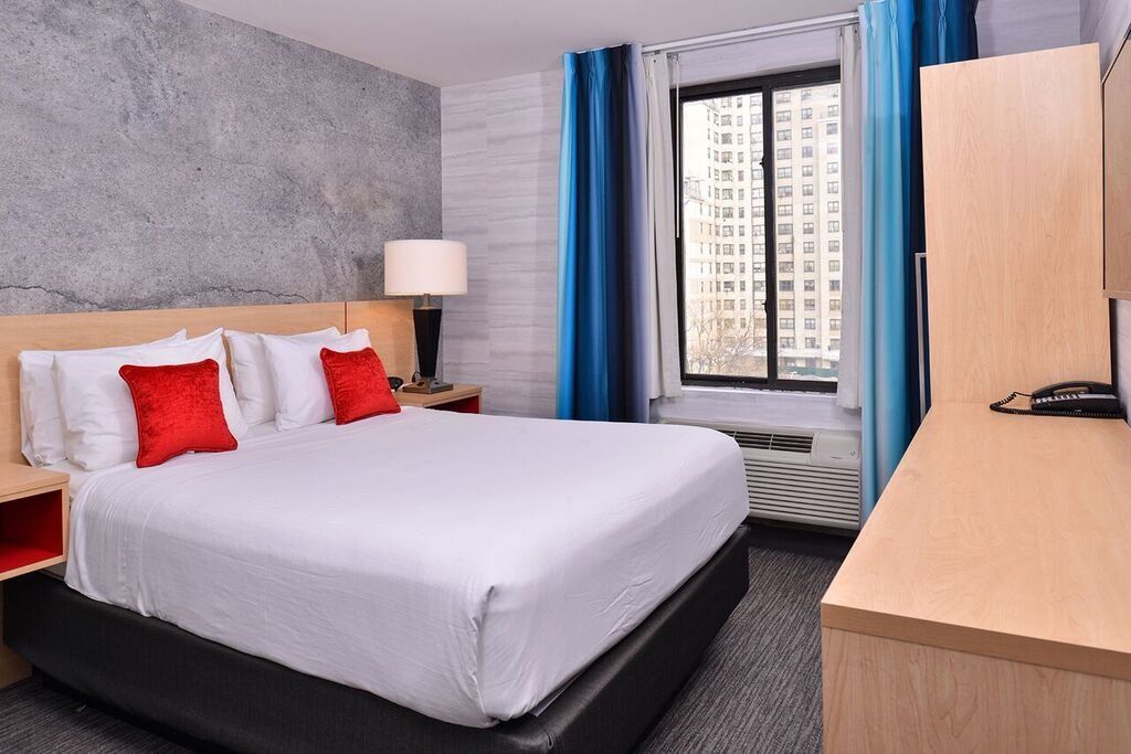 Hotel Red Lion And Brooklyn 3*