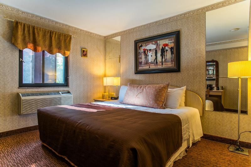 Flushing Central 88 Hotel