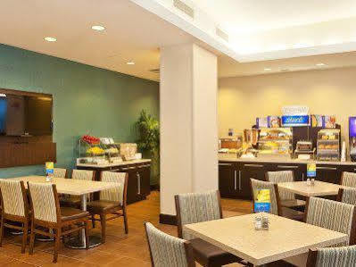 Holiday Express - Times Square South By Ihg Hotel New York