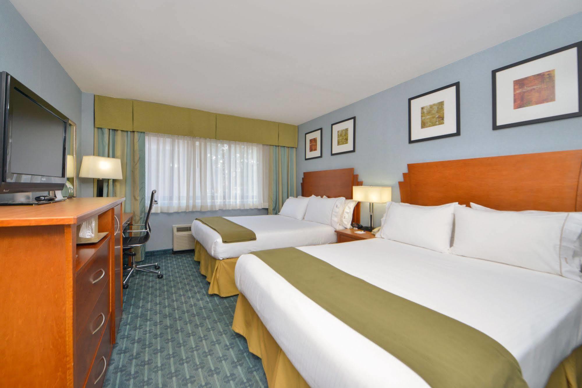 Express Laguardia Airport, An Ihg 3* New York