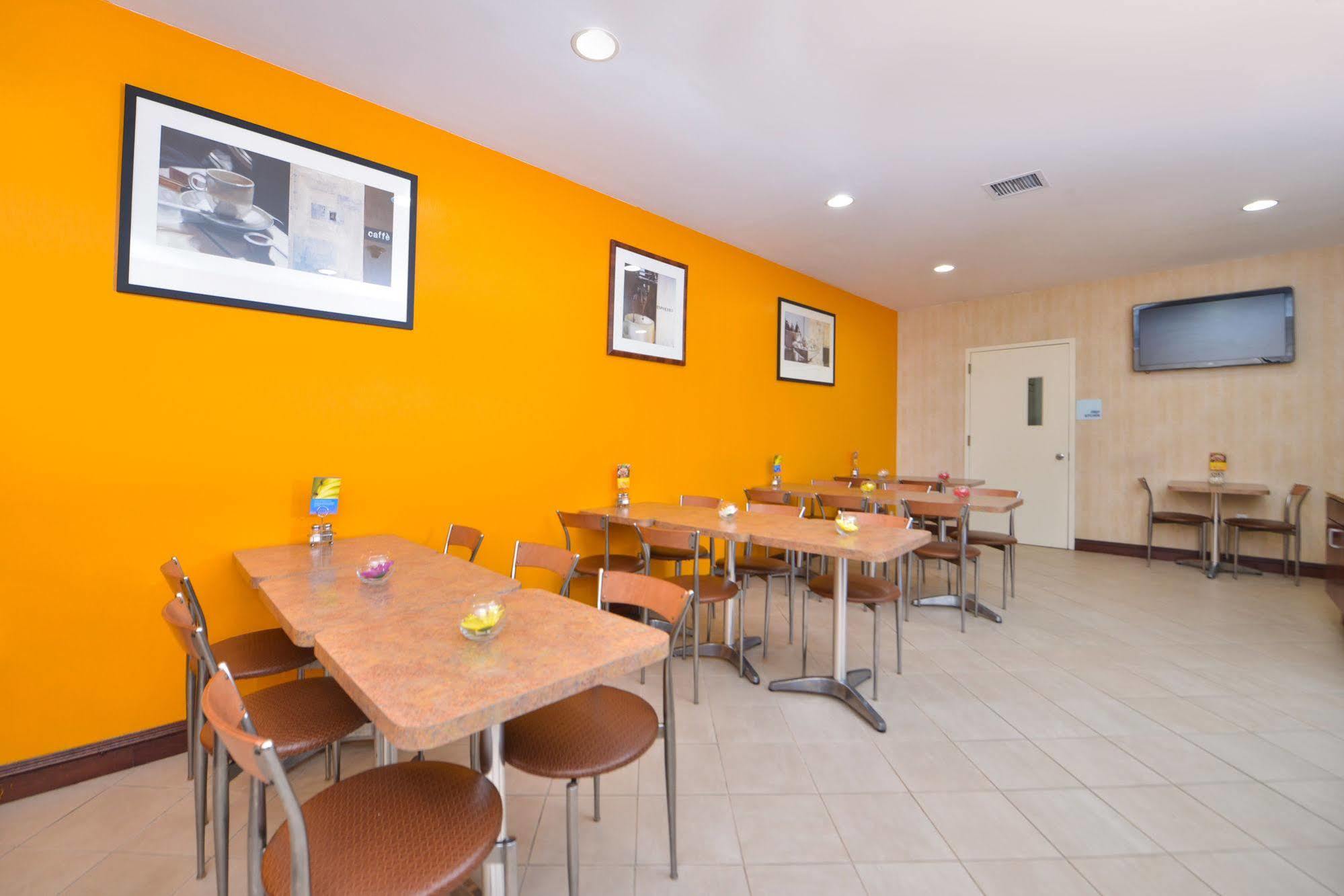Express Laguardia Airport, An Ihg Hotel New York