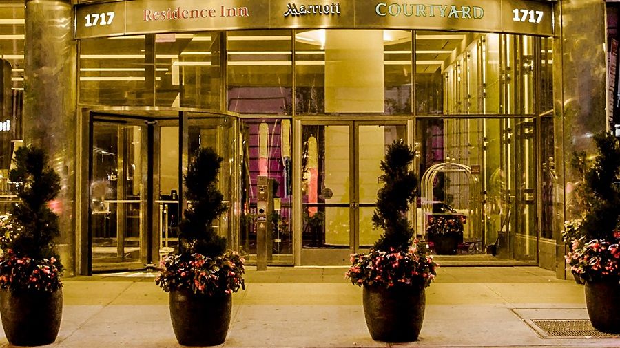 Courtyard By Marriott Manhattan/central Park Hotel